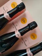 Veuve Clicquot - Brut Rosé en coffret cadeau, lot de 3 boute, Collections, Pleine, France, Champagne, Enlèvement ou Envoi