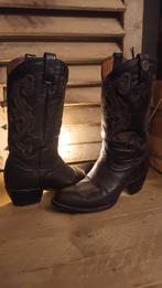 Santiags, Enlèvement