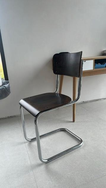 Unic Design stoel 1992 beschikbaar voor biedingen