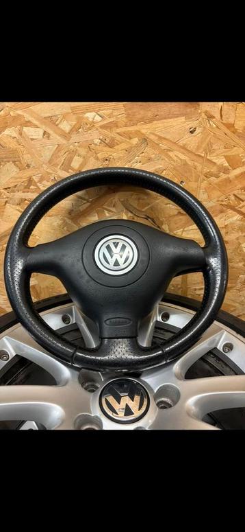 Volkswagen Golf 4 - 3-spaaks lederen stuurwiel - Match2 beschikbaar voor biedingen
