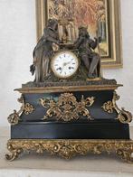 Bronzen schouwstuk met werkende klok, Antiek en Kunst, Ophalen