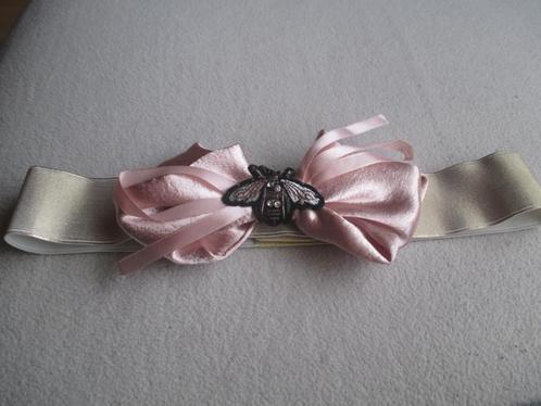 riem met vlinder en versiering nieuw, Kleding | Dames, Riemen en Ceinturen, Nieuw, Heupriem, 5 cm of meer, Overige kleuren, Ophalen of Verzenden
