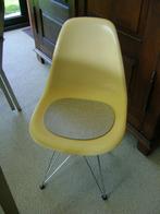Eames plastic side chair RDS., Huis en Inrichting, Stoelen, Metaal, Vier, Ophalen of Verzenden, Zo goed als nieuw