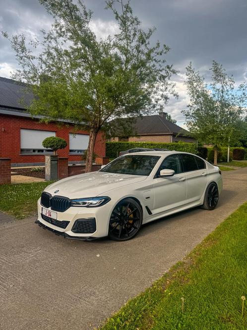 BMW 545e xdrive, Auto's, BMW, Particulier, 5 Reeks, Hybride Elektrisch/Benzine, Euro 6, Berline, 5 deurs, Automaat, Wit, Zwart