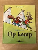 Prentenboek - Op kamp - leesknuffel, Boeken, Kinderboeken | Kleuters, Ophalen of Verzenden, Gelezen, Dirk Nielandt