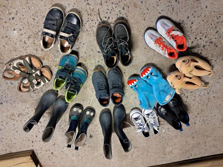 Kinderschoenen, Kinderen en Baby's, Kinderkleding | Schoenen en Sokken, Gebruikt, Overige typen, Jongen of Meisje, Ophalen
