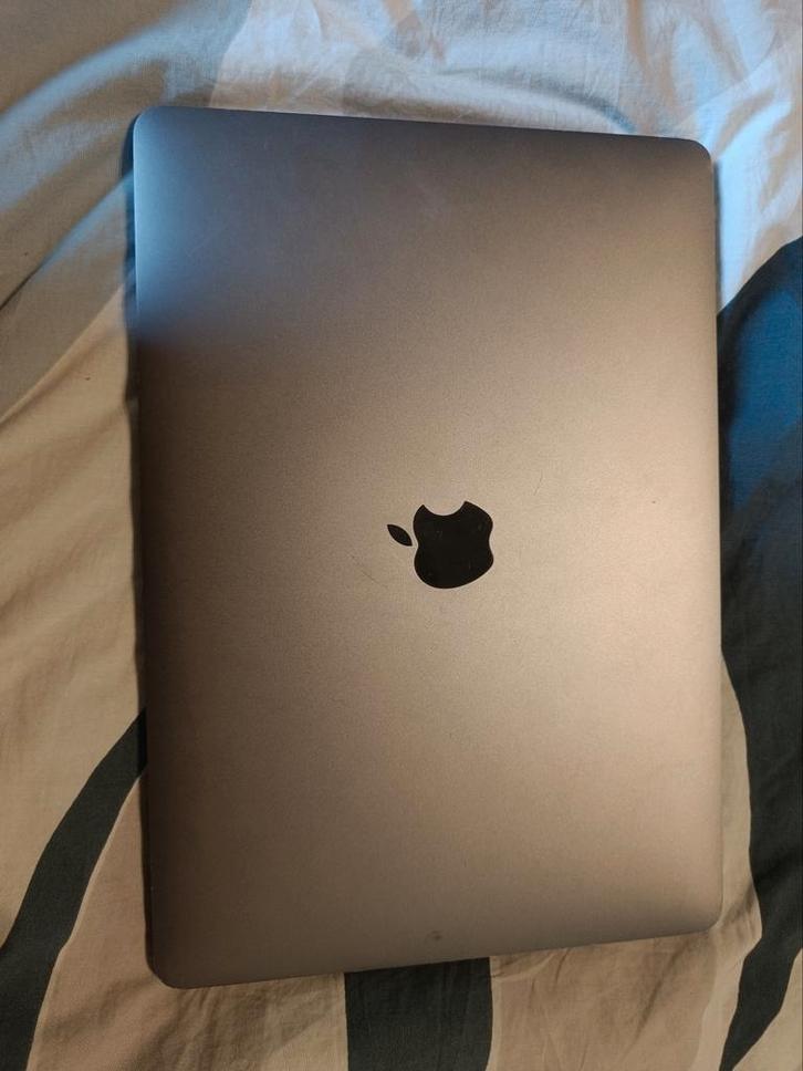 Apple MacBook Pro Touchbar, Computers en Software, Apple Macbooks, Zo goed als nieuw, MacBook Pro, 13 inch, 3 tot 4 Ghz, 256 GB