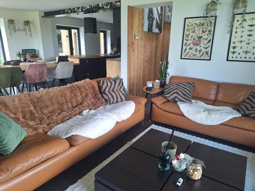 Vintage zetels   1 x2 zit en 1x 3 zit, Huis en Inrichting, Zetels | Zetels, Gebruikt, Rechte bank, Vierpersoons of meer, Leer