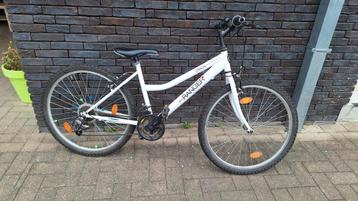 Mountenbike 8 > 14 jaar beschikbaar voor biedingen