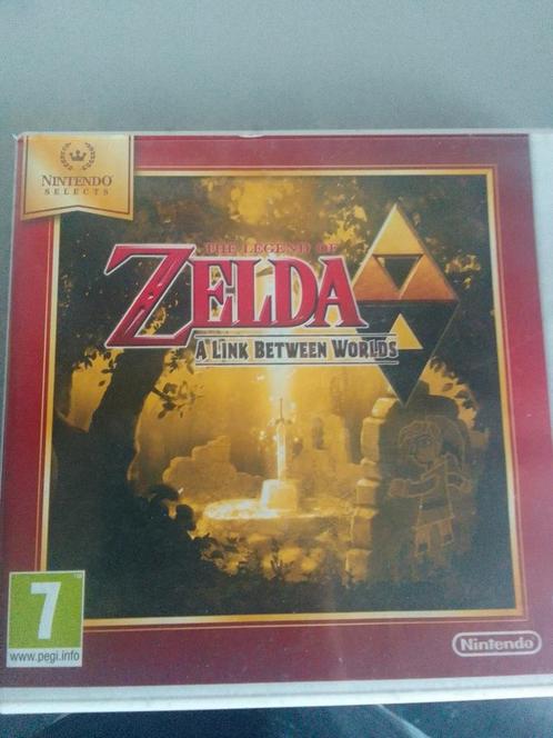 The Legend of Zelda : A Link Between Worlds - Nintendo Selec, Games en Spelcomputers, Games | Nintendo 2DS en 3DS, Zo goed als nieuw