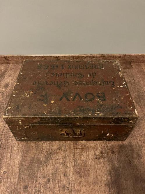 Vintage koffer – Entreprise Générale de Peinture Bovy (Bress, Handtassen en Accessoires, Koffers, Gebruikt, Ophalen