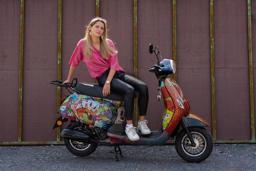 Trottinette Venesi | Projet encapsulé | Classe A ou B |, Vélos & Vélomoteurs, Scooters | Vespa, Neuf, Essence, Enlèvement ou Envoi