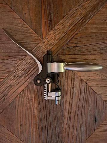 Tire bouchon beschikbaar voor biedingen