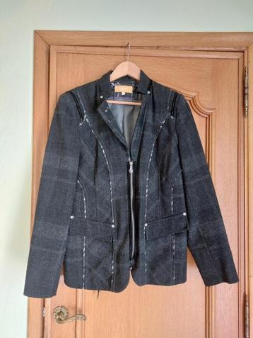Veste noire/ grise doublée 'BIBA' taille 40/42 beschikbaar voor biedingen