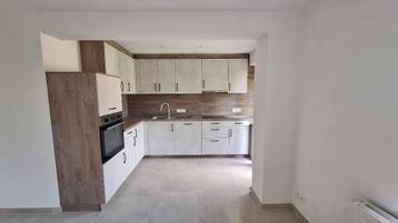 Cuisine complète neuve jamais utilisée (Monfort + Zanussi) –, Neuf, Synthétique, Gris, Enlèvement