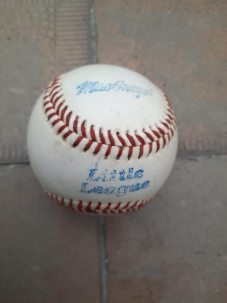 BASE BALL, Sport en Fitness, Honkbal en Softbal, Gebruikt, Softbal, Ophalen