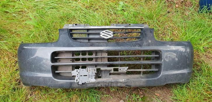 SUZUKI ALTO VOORBUMPER BJ 2004, Auto-onderdelen, Carrosserie, Bumper, Voor, Gebruikt, Ophalen of Verzenden