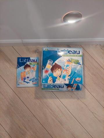 Jouet lab'eau expérience avec de l'eau pour enfant  beschikbaar voor biedingen