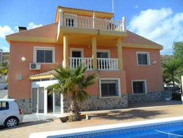 Huis te koop in Spanje, 6 pièces, 250 m², 1000 à 1500 m², Ventes sans courtier