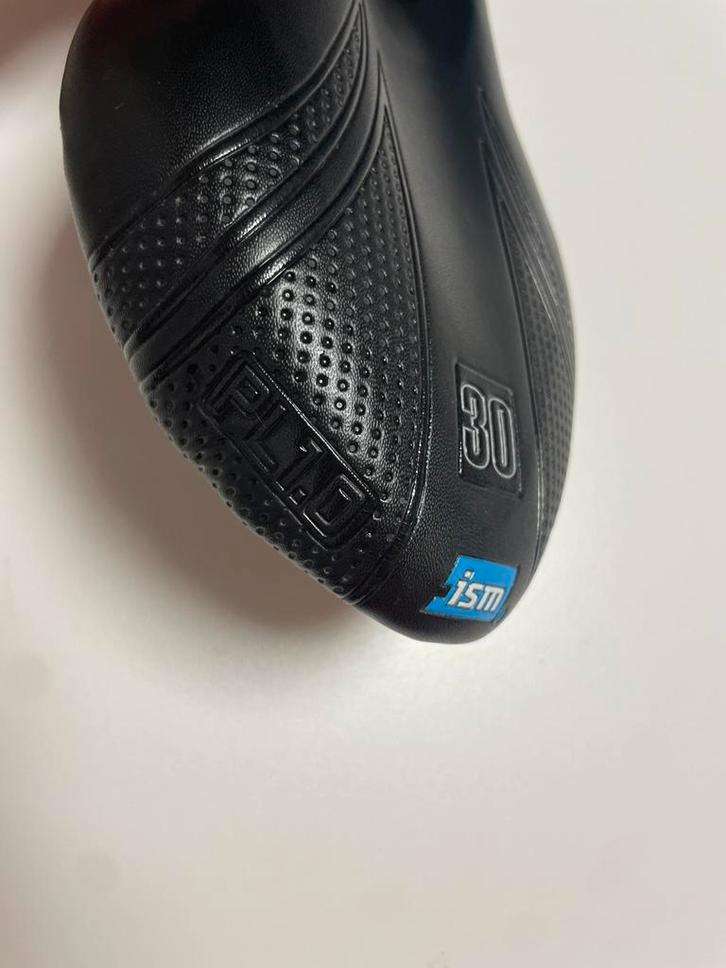 ISM PL 1.0 titanium Road zadel, Fietsen en Brommers, Fietsonderdelen, Zo goed als nieuw, Zadel, Ophalen of Verzenden