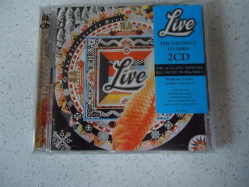 Lot 137  Dubbel CD "Live" The Distance To Here., Cd's en Dvd's, Cd's | Pop, Zo goed als nieuw, 2000 tot heden, Ophalen of Verzenden