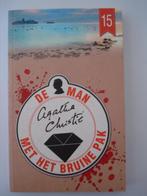 Agatha Christie De man met het bruine pak, Boeken, Tv-bewerking, Verzenden, Zo goed als nieuw, Agatha Christie