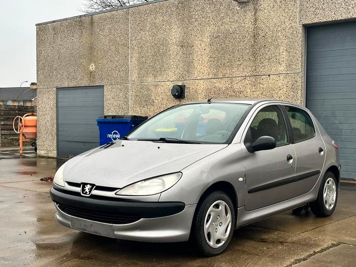 Peugeot 206 1.4i *Automaat* | 5 Deuren - Rijdt Goed!, Autos, Peugeot, Particulier, Essence, Automatique, Enlèvement