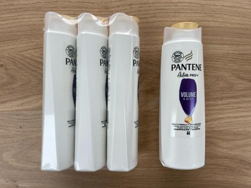 shampoo pantene pro V volume & body, Handtassen en Accessoires, Uiterlijk | Haarverzorging, Nieuw, Shampoo of Conditioner, Ophalen of Verzenden