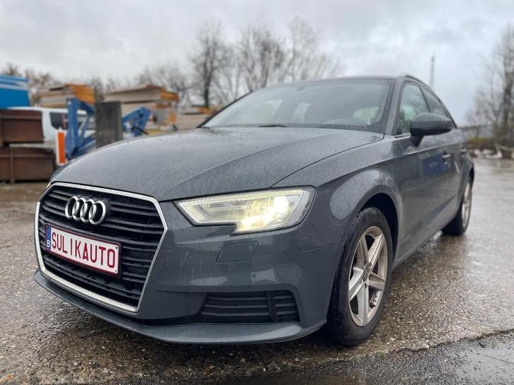AUDI A3 — 2019 — 198.700 km 1.0 Benzine — Handgeschakelde, Auto's, Audi, Particulier, A3, ABS, Airbags, Airconditioning, Bluetooth