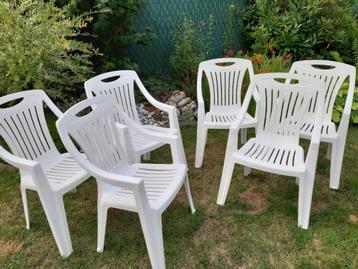 Set tuinstoelen beschikbaar voor biedingen