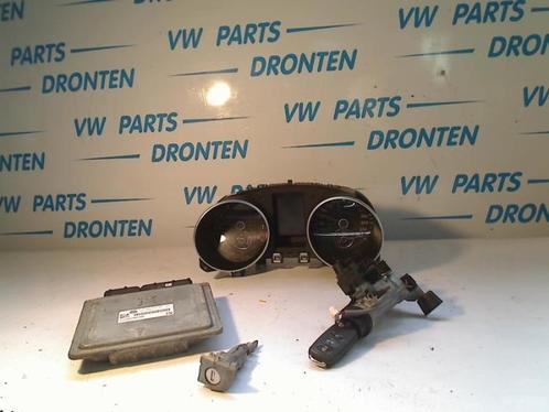 Boordcomputer van een Volkswagen Golf, Auto-onderdelen, Elektronica en Kabels, Volkswagen, Gebruikt, 3 maanden garantie, Ophalen of Verzenden