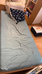Eenpersoons bed met nog een bed aan de onderkant, Huis en Inrichting, Slaapkamer | Bedden, Ophalen, 90 cm, Eenpersoons, Bruin