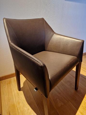 Leolux design leren stoel beschikbaar voor biedingen