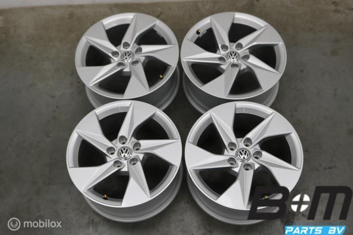NIEUW Org 17 inch velgen VW Golf / Touran / Caddy 8Y0601025A, Autos : Pièces & Accessoires, Pneus & Jantes, Jante(s), 17 pouces