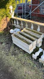 Tuinbeelden, bloembakken en terrasafzetting.met zuilen., Tuin en Terras, Ophalen of Verzenden, Zo goed als nieuw