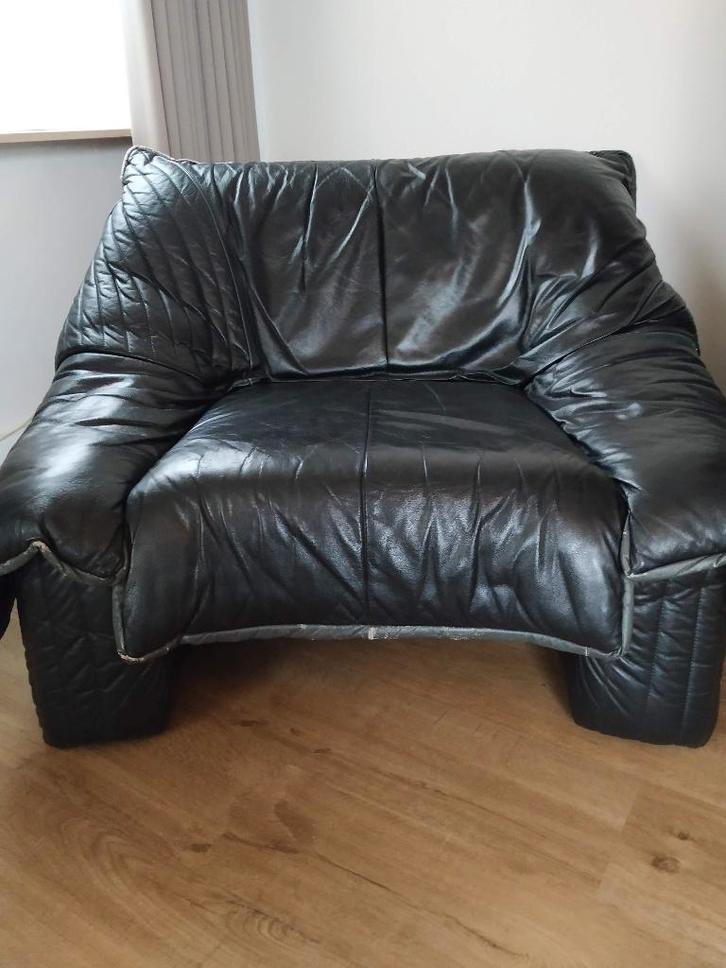 lederen salon zwart, Maison & Meubles, Canapés | Salons, Utilisé, Banc droit, Autres dimensions, 150 à 200 cm, 75 à 100 cm, Cuir