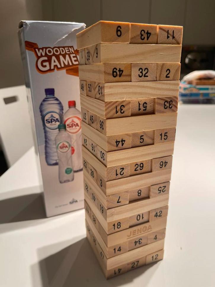 Gezelschapsspel : Jenga  , Hobby en Vrije tijd, Gezelschapsspellen | Overige, Zo goed als nieuw, Ophalen