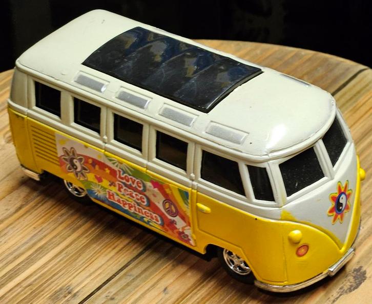 Volkswagen hippiebusje 1962, Hobby en Vrije tijd, Modelauto's | 1:24, Zo goed als nieuw, Auto, Ophalen of Verzenden