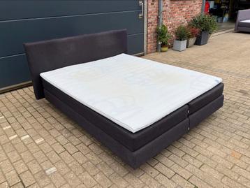 Auping Kiruna Boxspring 180x200 ! Incl matelas & topper disponible aux enchères