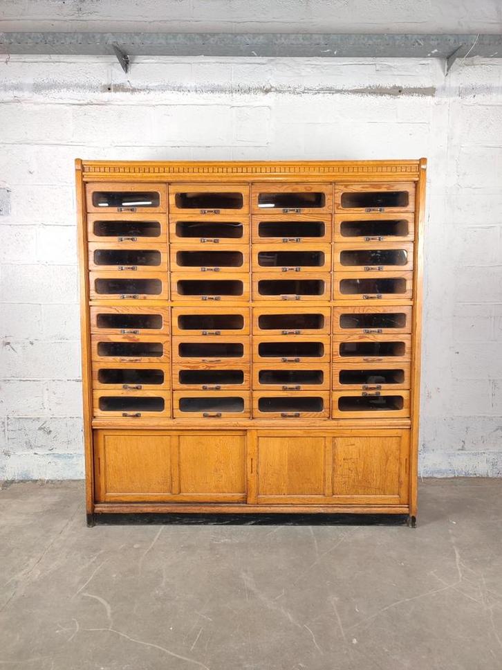 Grote antieke ladekast / winkelkast, Huis en Inrichting, Kasten | Ladekasten, Zo goed als nieuw, Ophalen