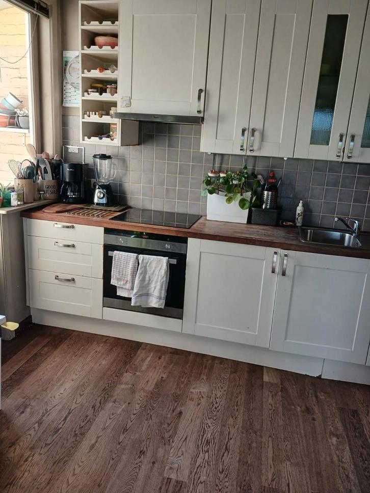 Keuken gratis onder voorwaarden/afspraak, Huis en Inrichting, Keuken | Complete keukens, Gebruikt, Ophalen