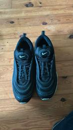 Nike schoene 5 keer gedragen met doos, Sport en Fitness, Loopsport en Atletiek, Ophalen, Zo goed als nieuw, Nike
