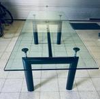 Cassina Le Corbusier eettafel, Huis en Inrichting, Ophalen, Glas