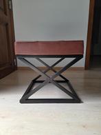 leder voetbankje, Huis en Inrichting, Zetels | Voetbanken en poefs, Ophalen, Zo goed als nieuw