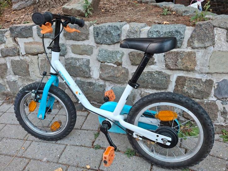 B'TWIN 14 inch kinderfiets - wit en blauw, Fietsen en Brommers, Fietsen | Kinderfietsjes, Gebruikt, Ophalen