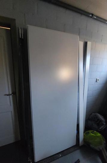 Brugman Verti M piano designradiator 200x80cm; 3018 watt beschikbaar voor biedingen