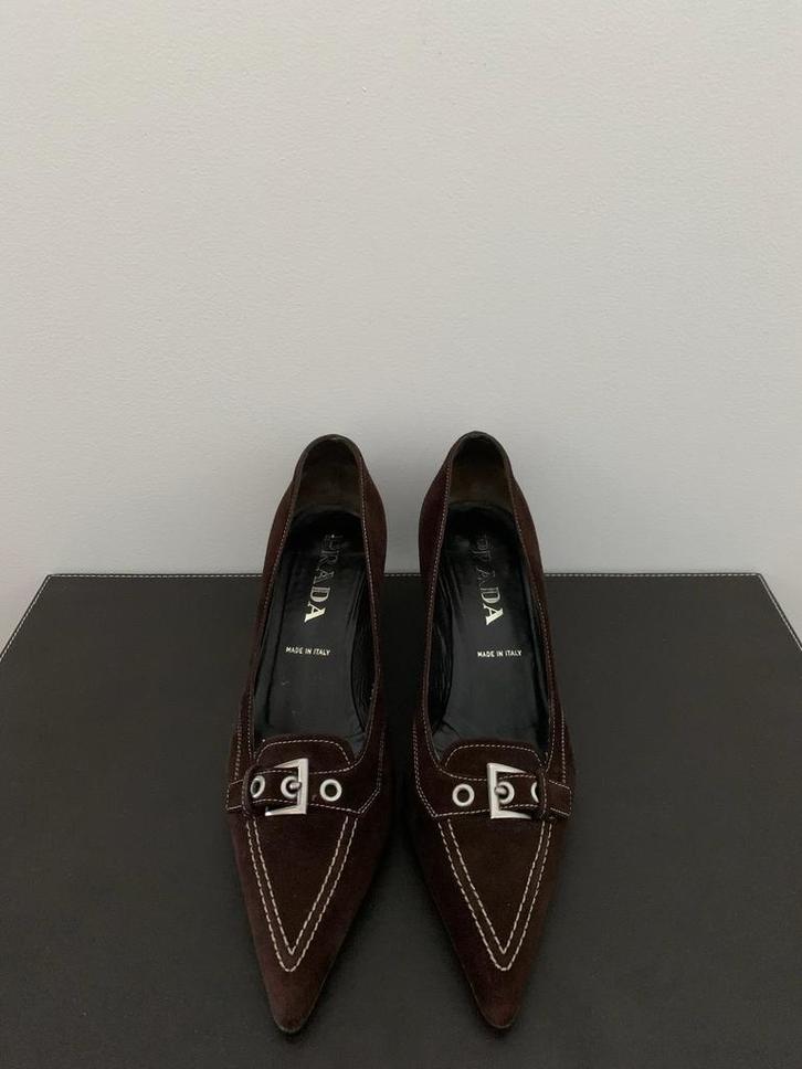PRADA-schoenen (37,5/Gemaakt in Italië), Kleding | Dames, Schoenen, Zo goed als nieuw, Pumps, Ophalen of Verzenden
