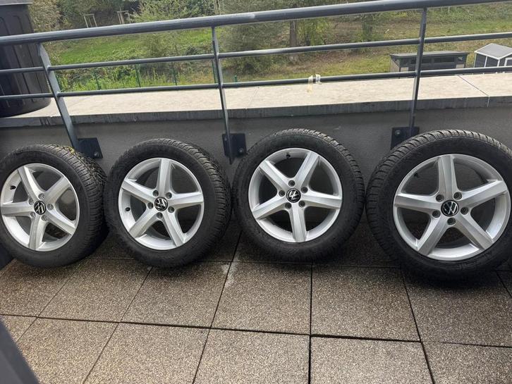 Jantes vw , pneus 205/55/R16  91H, Auto-onderdelen, Banden en Velgen, Banden en Velgen, Winterbanden, 16 inch, 205 mm, Gebruikt