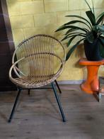 Vintage rotan stoeltje., Huis en Inrichting, Stoelen, Ophalen, Zo goed als nieuw