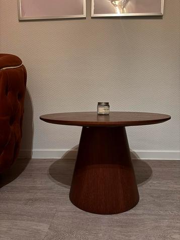 Houten bijzettafel/side table beschikbaar voor biedingen